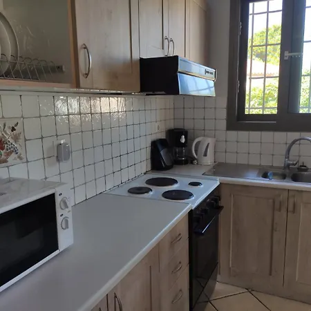Spedion Ferienhaus Pesádha